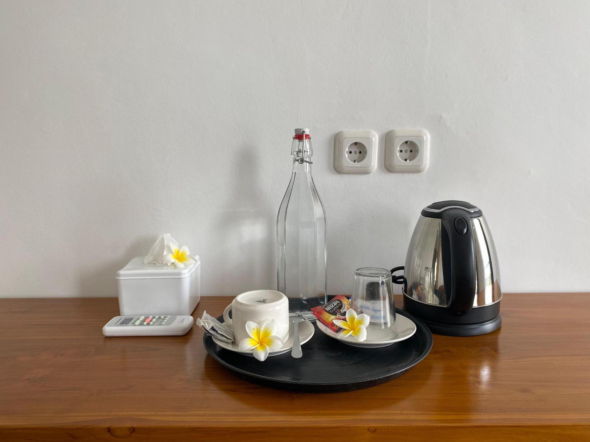 Tanjungkarang Zavana Rooms & Restaurant מראה חיצוני תמונה
