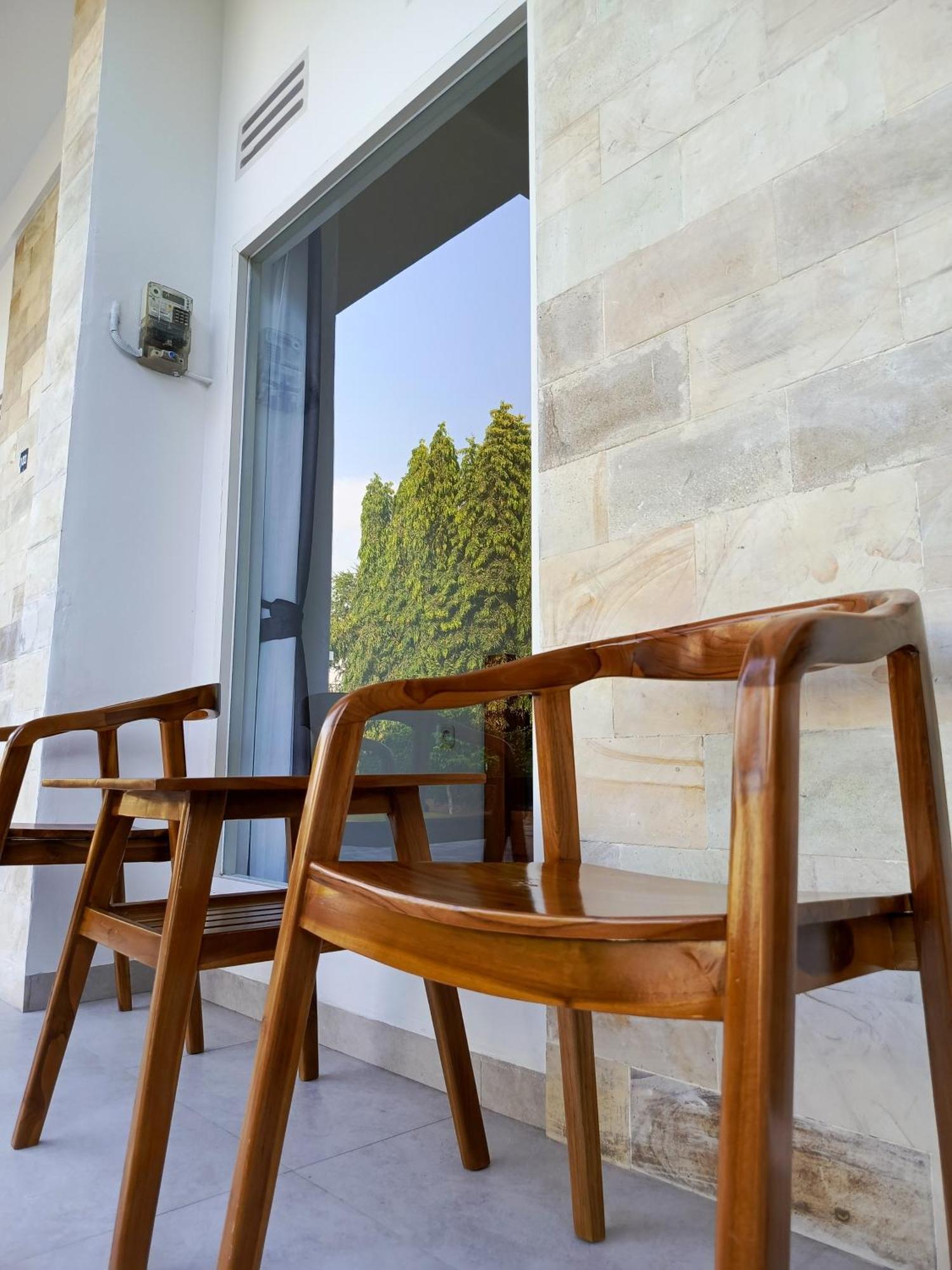 Tanjungkarang Zavana Rooms & Restaurant מראה חיצוני תמונה