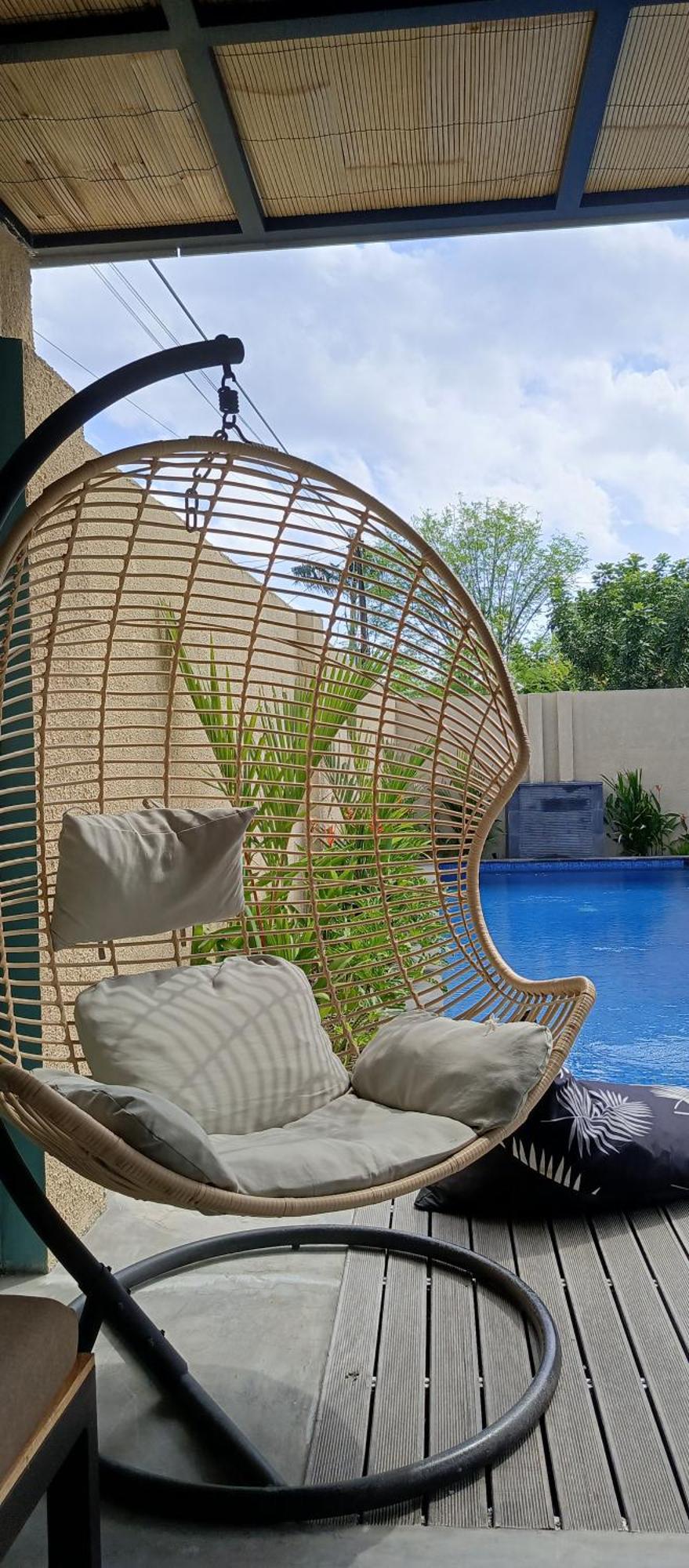 Tanjungkarang Zavana Rooms & Restaurant מראה חיצוני תמונה