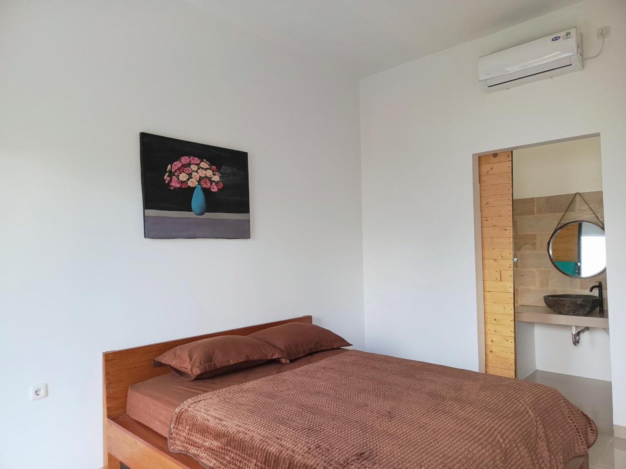 Tanjungkarang Zavana Rooms & Restaurant מראה חיצוני תמונה